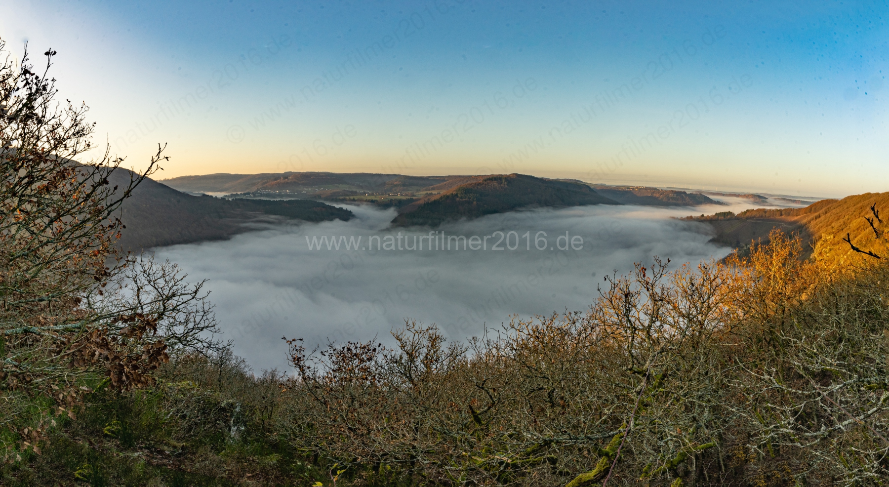 20211120_Saarbogen_Nebel_Herbst_4-Pano_3000er_Meta_2L