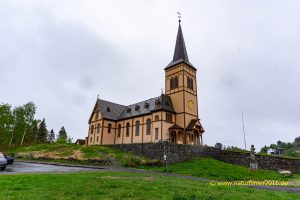 Vågan-Kirche, E10, Kabelvåg, Lofoten, Norwegen