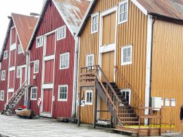historische Lagerhäuser, E6, Rognan, Norwegen