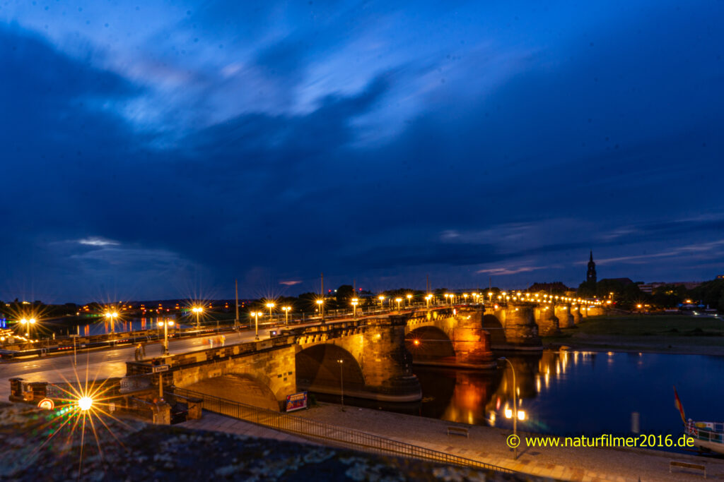 Dresden bei Nacht, Augustusbrücke